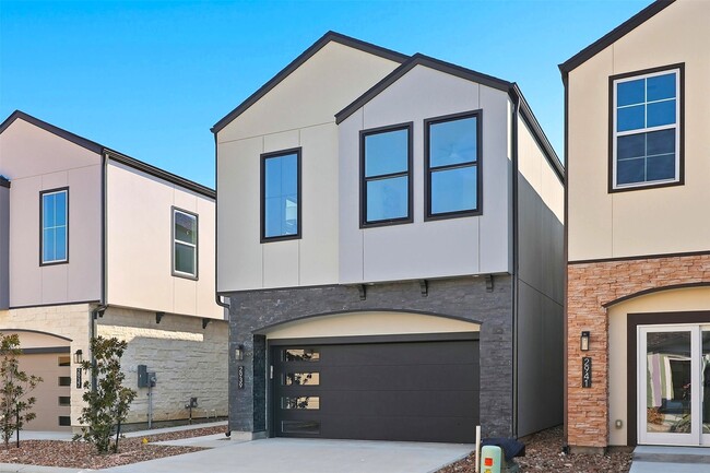 Photo - 2939 El Fenice Ln