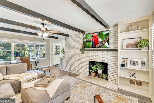 Building Photo - 2532 Lakebrook Ct