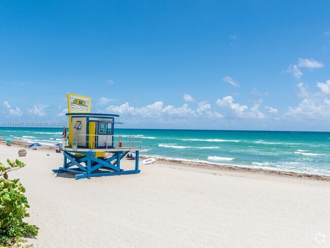 Building Photo - 2501 S Ocean Dr Unit 1533 Rental