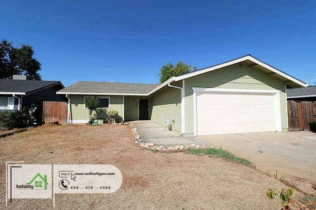 Photo - 2452 Capella St