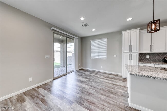 Building Photo - 6335 Pacific Sky St Rental