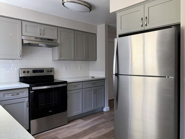 Photo - 3109 NE 11th Pl