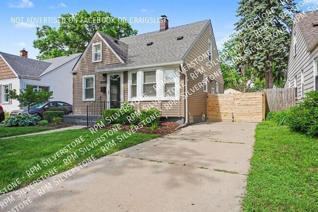 Photo - 1403 N Altadena Ave