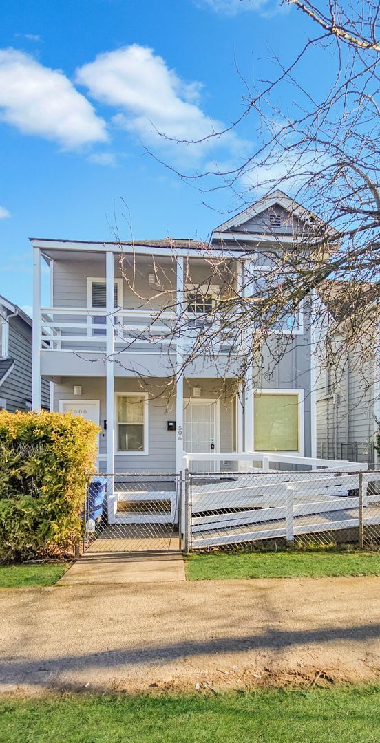 Photo - Newly Renovated Duplex in CID