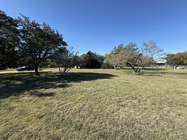 206 Topspin Dr