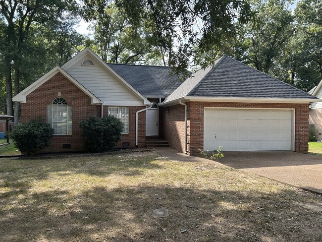 Building Photo - 158 Pennington Pl