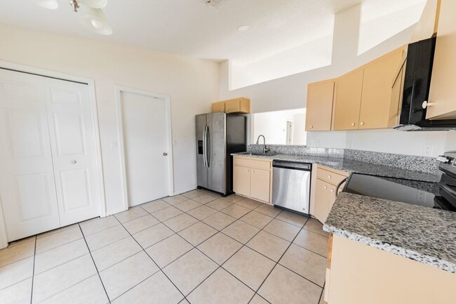 Photo - 2816 Blush Dr