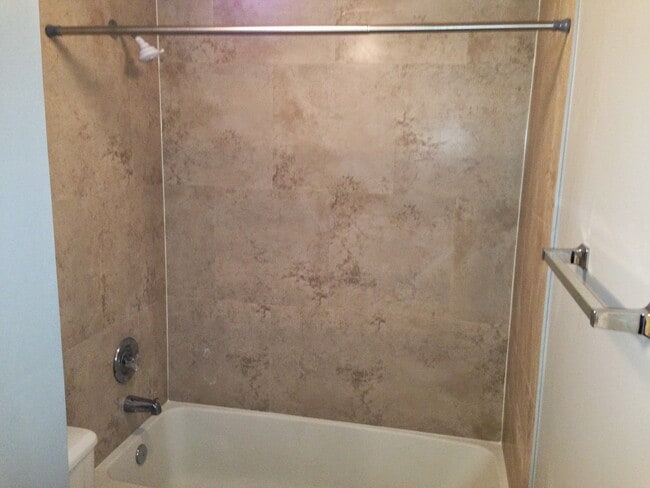 Photo - 2850 N Oakland Forest Dr