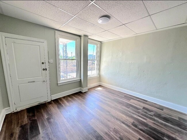 Photo - Large 2 bedroom House for Rent