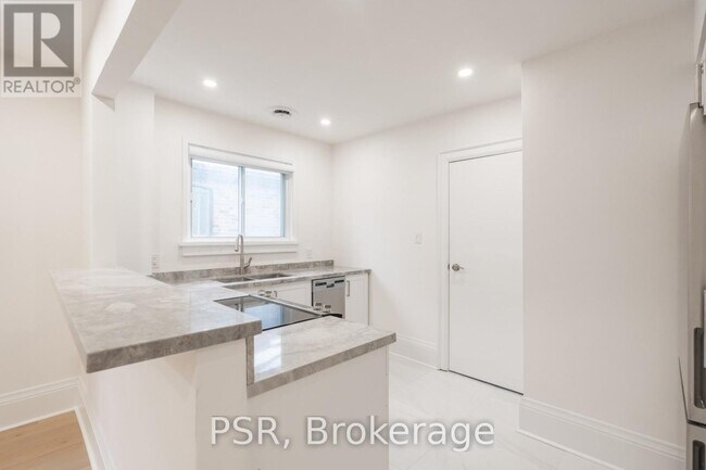 Photo - 25 Coulson Ave