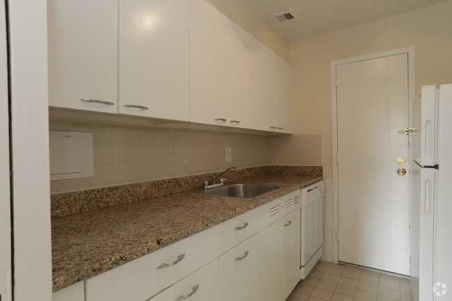 Shaker Park East Apartments