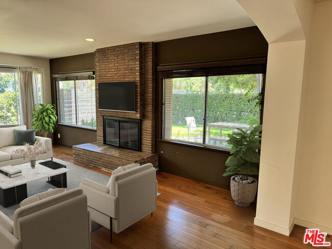 Photo - 5029 Westpark Dr