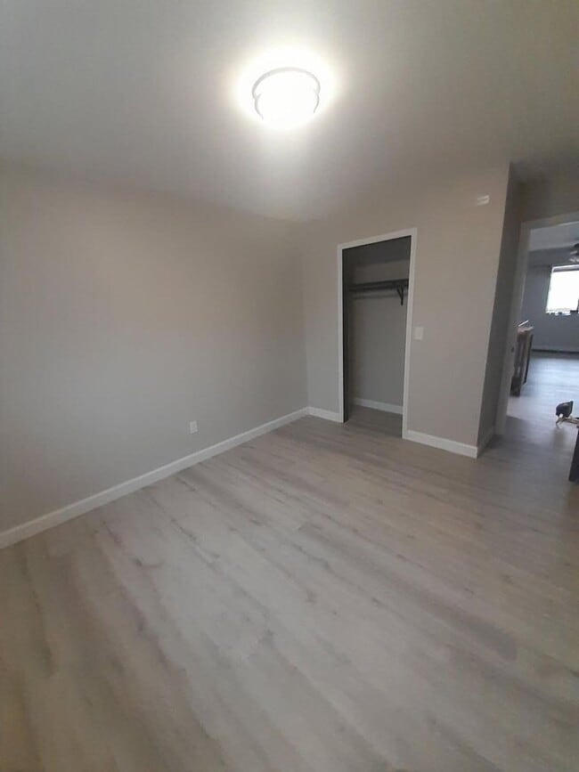 Photo - 2 Bedroom , 1 Bathroom Apartment! Unit 33 Osage Ridge Rd #5