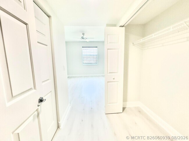 Photo - 610 Clematis St Unit 808