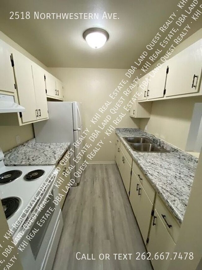 Photo - 2518 Northwestern Ave