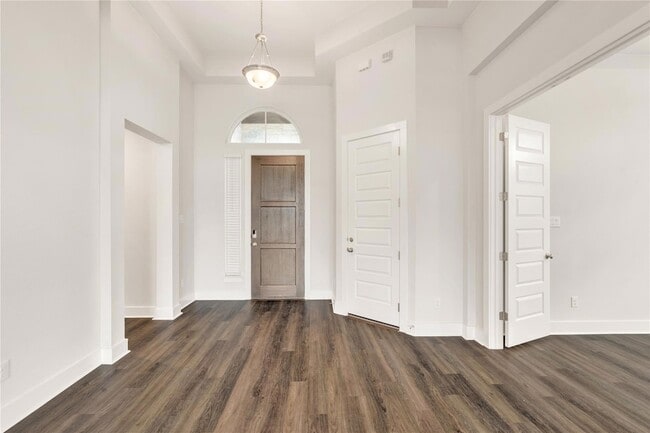 Photo - 2216 Bellisa Vis Dr