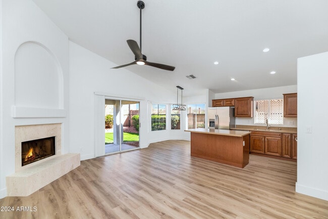 Photo - 1706 E Windsong Dr