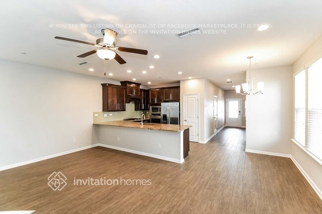 Photo - 63 Canary Palm Ct