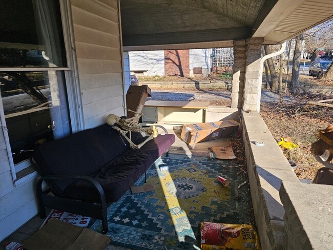 Photo - 813 E University St