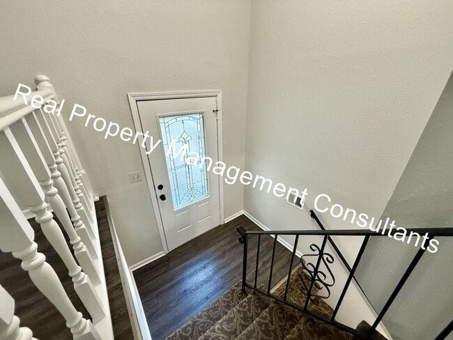 Photo - Beautifully Updated Split-Level 3 Bedroom Home in Blue Springs