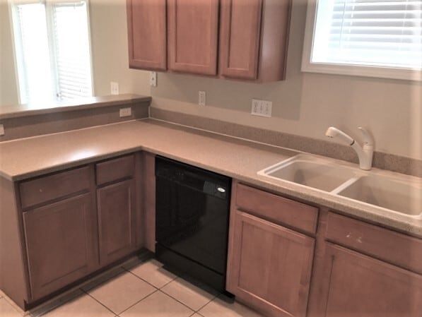 Photo - 14 Bushwood Dr
