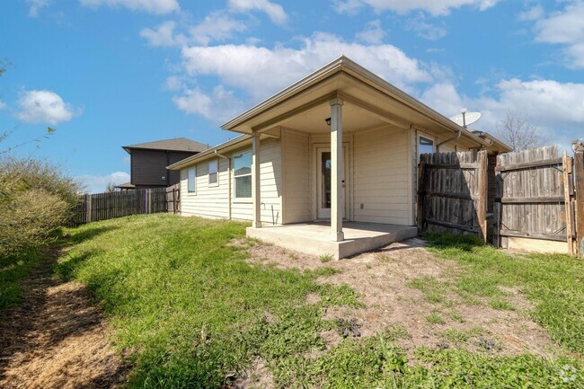 Building Photo - Charming 3-bedroom, 2-bathroom home in the...