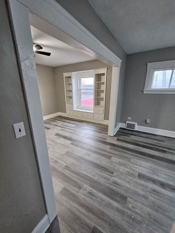 Photo - 3294 W 111th St