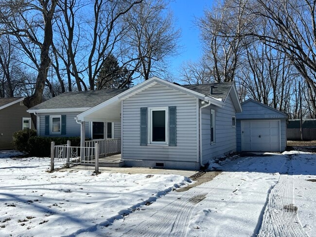 Photo - 9212 11th Ave