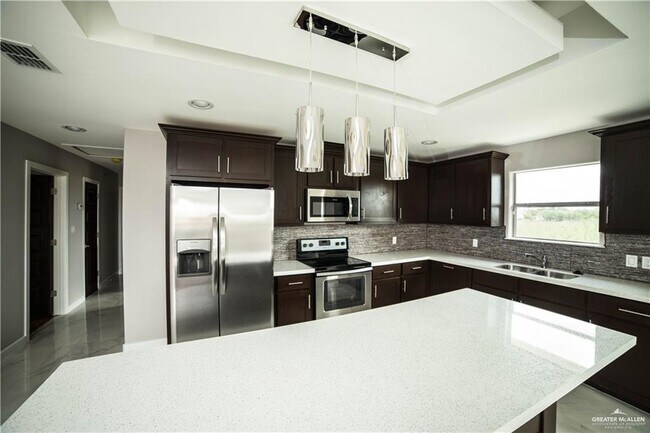 Photo - 7 7th St Unit B