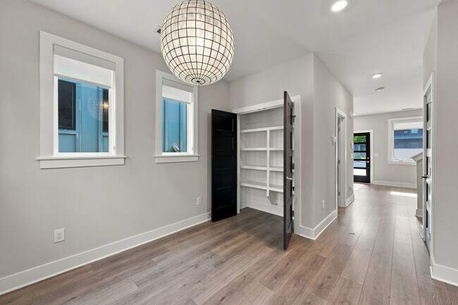 801 Cherokee Ave