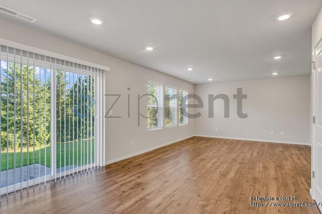 Photo - 1471 SW Fielder Pl