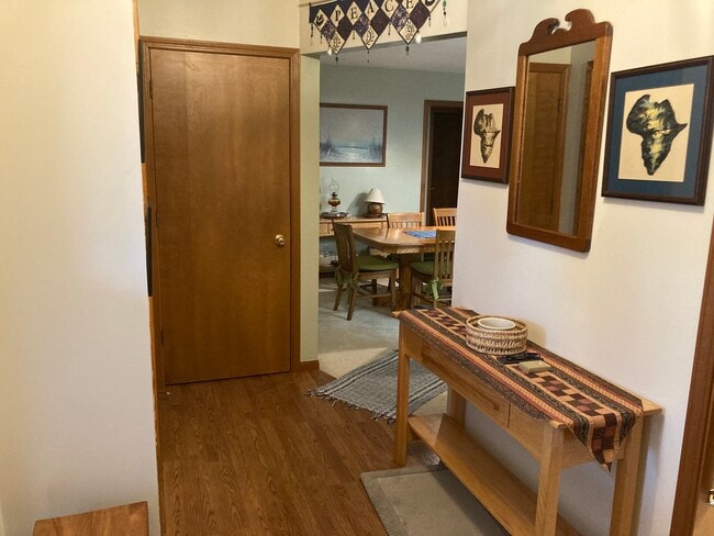 Foyer 2 - 1408 Kentfield Way Unit #2