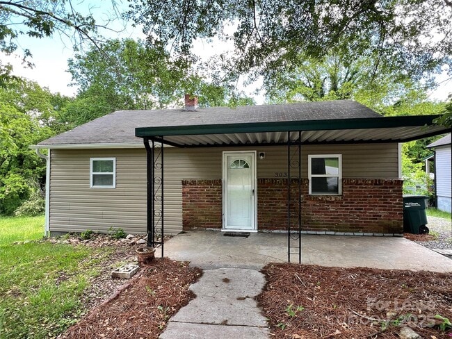 Building Photo - 303 Talley St Rental