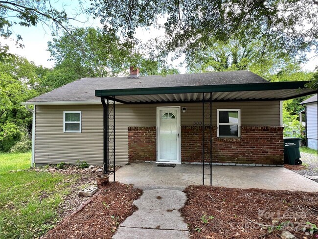 Building Photo - 303 Talley St Rental