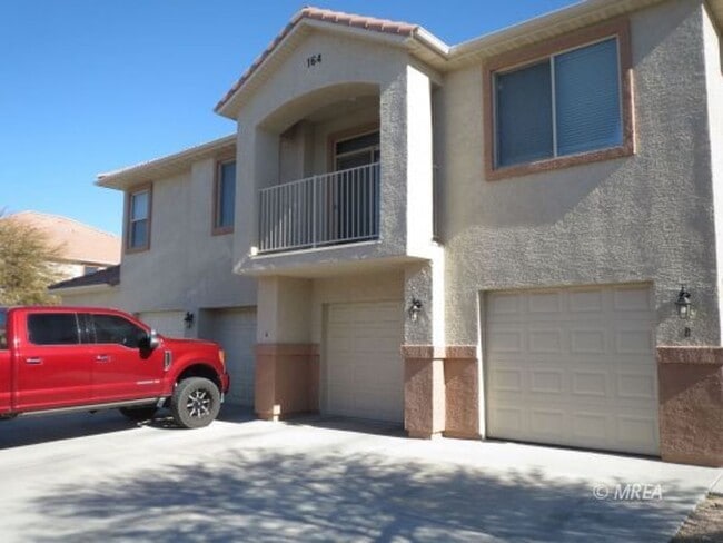 Springs Condo w/ Two Car Garage! - Springs Condo w/ Two Car Garage! Unit A
