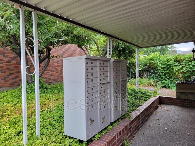 Rose Garden Apartments