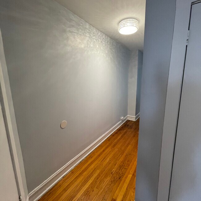5816 W Rice St Unidad Rice