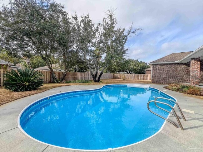 Photo - 1467 W Shores Blvd