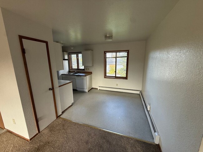 Photo - 216 N Flower-5 Unit 5