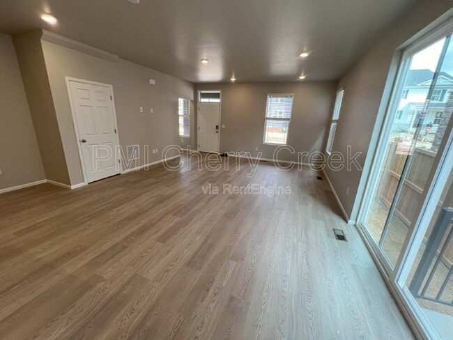 Photo - 741 N Tempe St