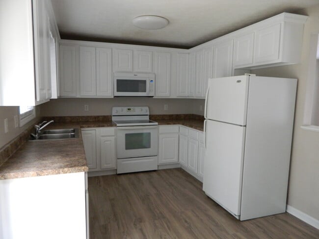 Photo - 1210 Cedar St