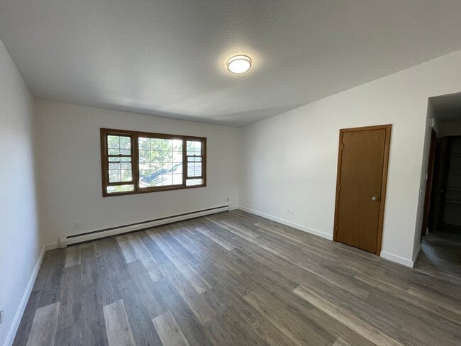 Photo - 1924 Clubhouse Way Unit 2