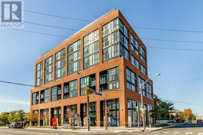 Photo - 2300 St Clair Ave W Unit 527