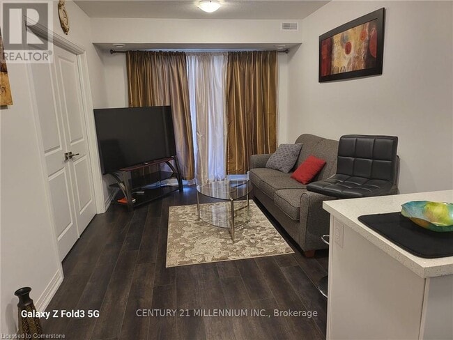 Photo - 6705 Cropp St