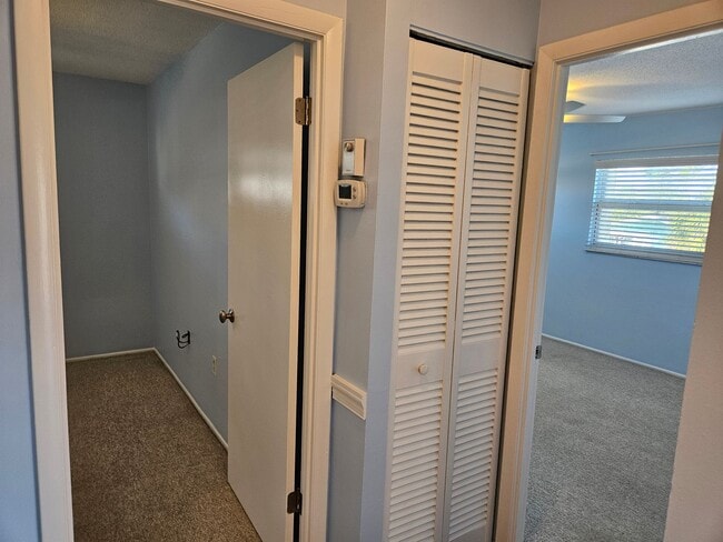 Photo - Annual Unfurnished 2nd Floor Condo For Rent on Venice Island! Unit 210