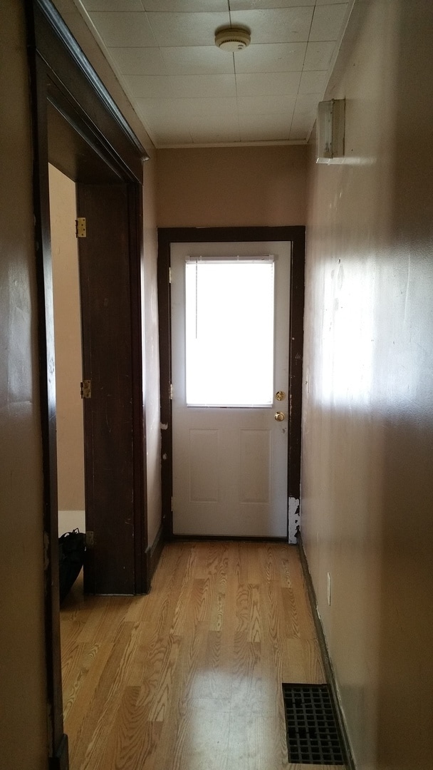 Photo - 128 E Davenport St Unit 128-02 (Lower)