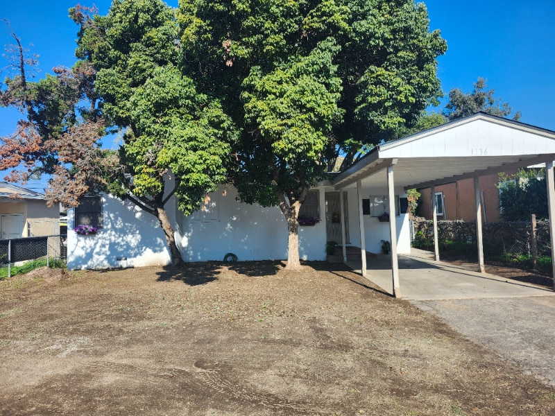 Photo - 1136 W Dakota Ave