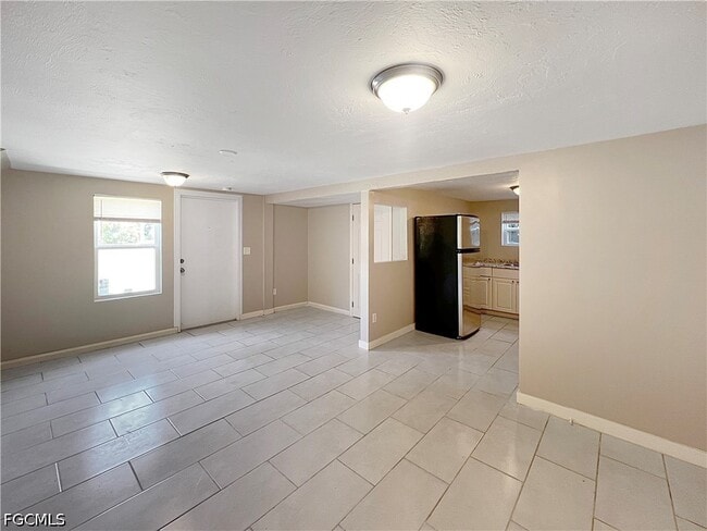 Photo - 1615 Evans Ave