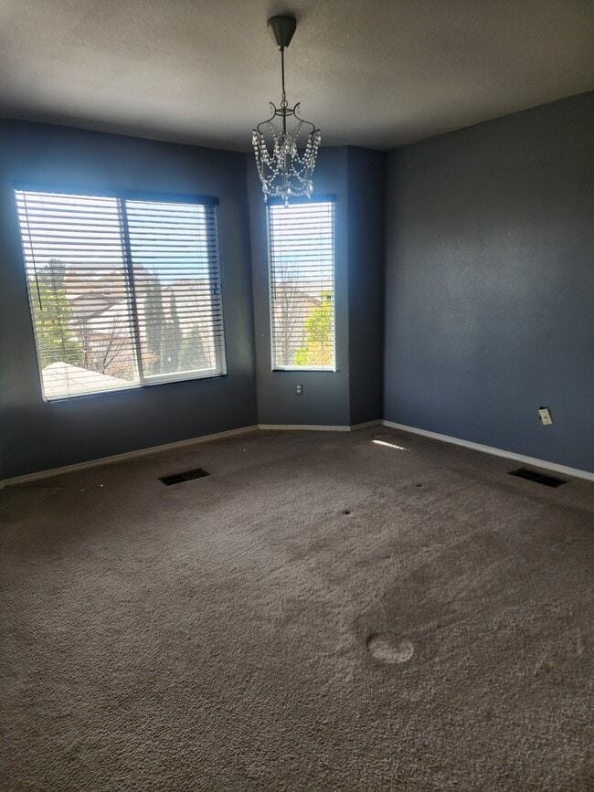 Photo - 4984 Kyler Rd