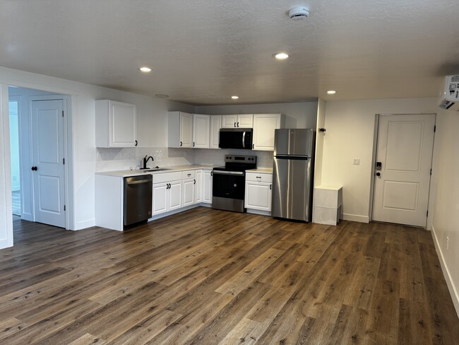 Building Photo - 3112 N 2900 W Unit BRAND NEW Basement Rental